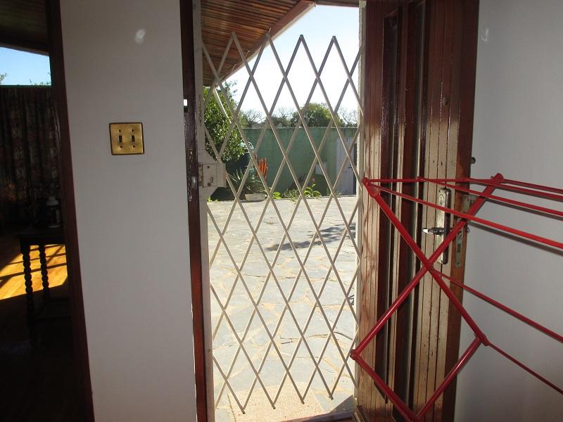 3 Bedroom Property for Sale in Denneburg Western Cape